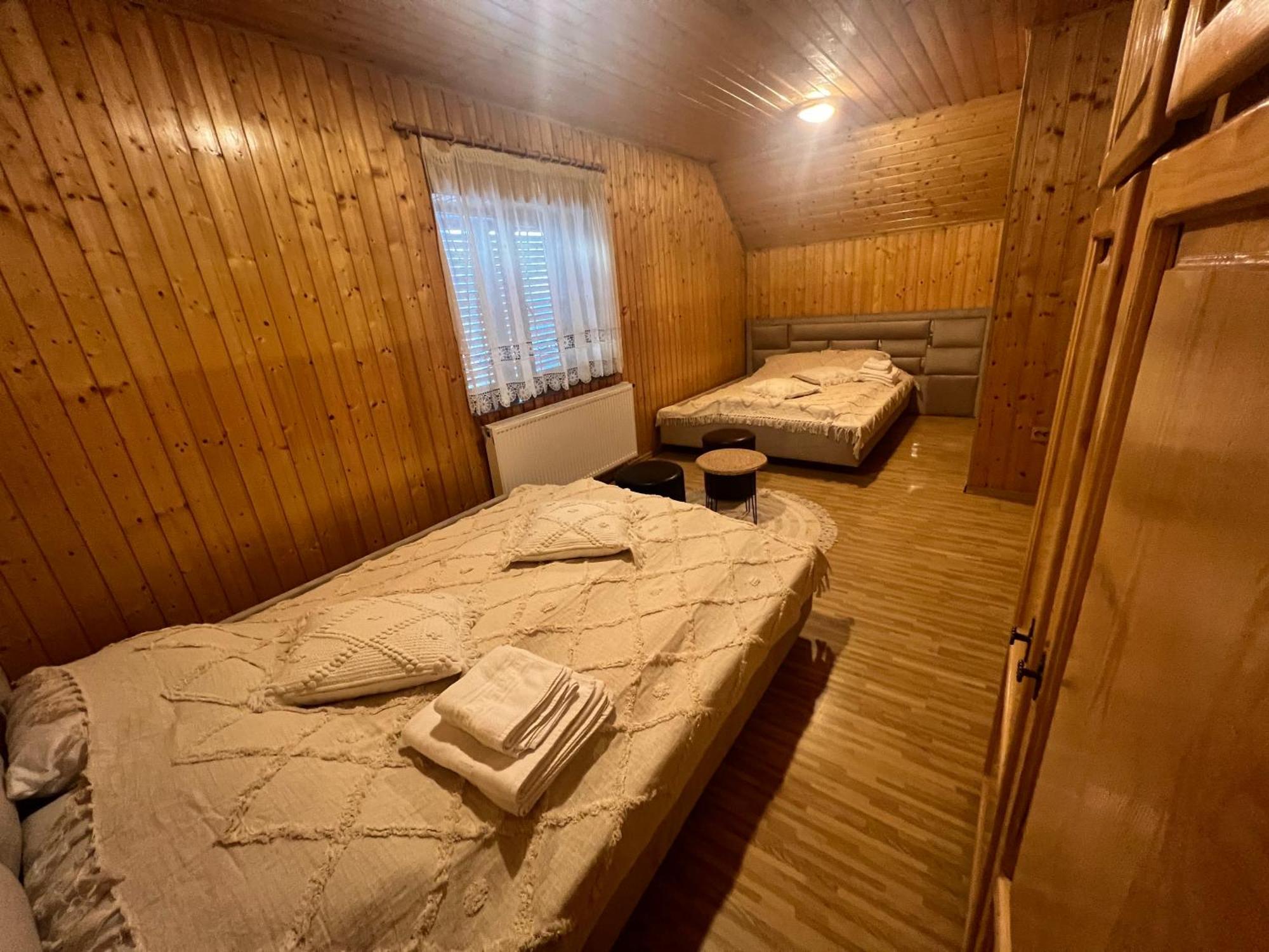 Vila Rustik Straja Lupeni  Extérieur photo